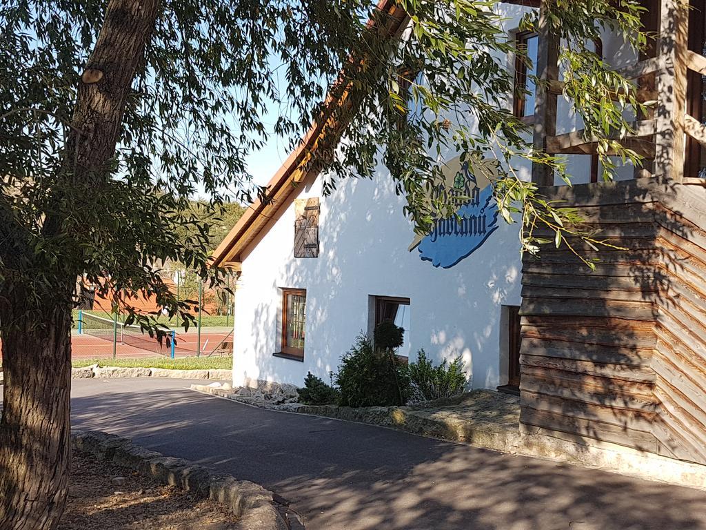 Hotel Osada Havranu Hnanice  Exterior foto